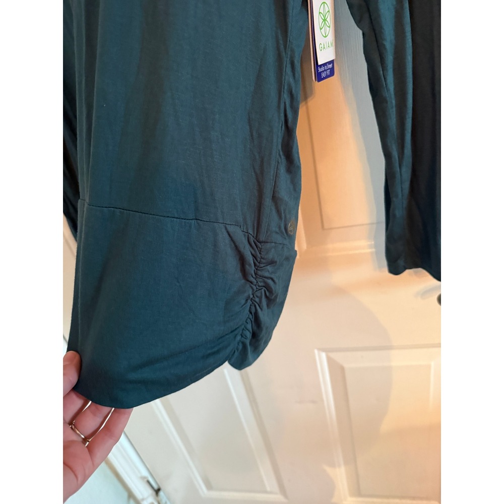 Gaiam Hannah LS Top Atlantic Deep Teal Strappy Open Back Yoga Top GAW181TL03008 - Picture 2 of 9